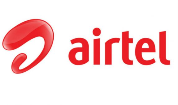 تقوم Airtel كذلك بتمديد صلاحية الدفع المسبق حتى 3 مايو ؛ تعمل فودافون آيديا على تمديد صلاحية مستخدمي الهواتف العادية 16