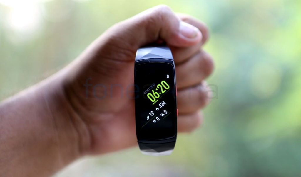 Samsung gear fit 2 pro hot sale launch date