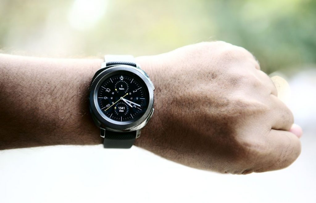 gear sport smartwatch review