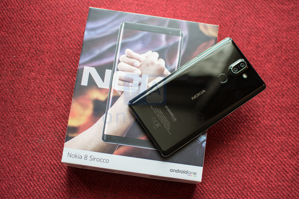 Nokia 8 Sirocco Unboxing