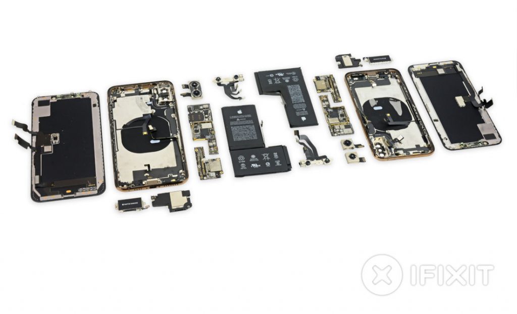 asiatisk Bred vifte hage Apple iPhone XS and iPhone XS Max teardown reveals Intel Gigabit LTE modem,  notched battery for XS, Apple power management IC for XS Max