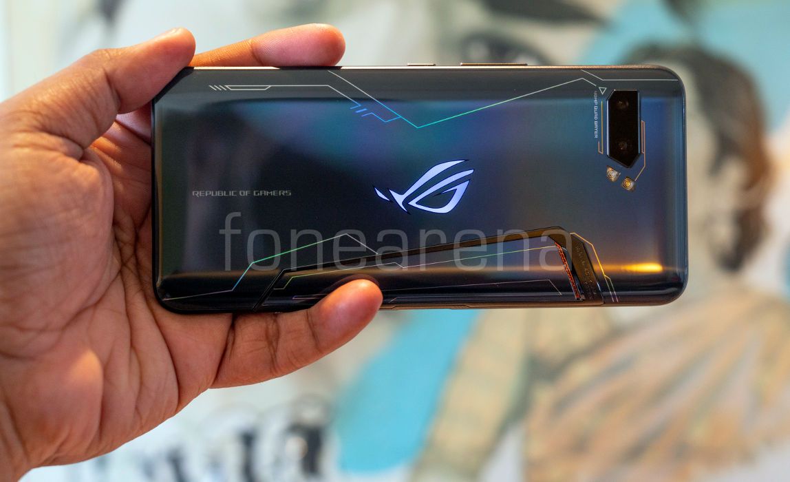 ASUS-ROG-Phone-2_fonearena-10.jpg
