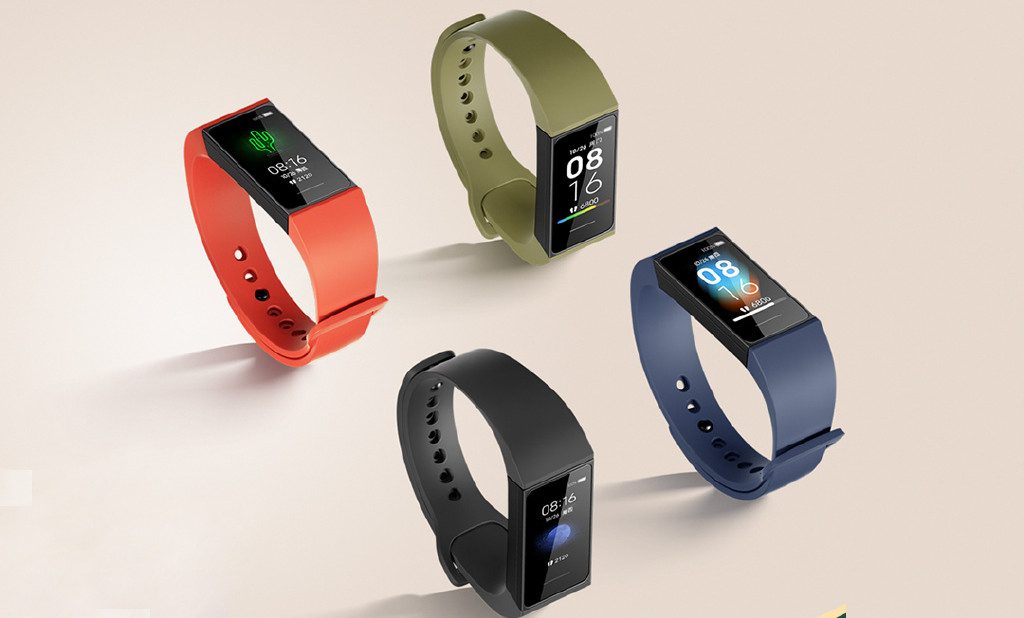 Huawei Band 4 arrives with a color display and USB-A charging port -   news