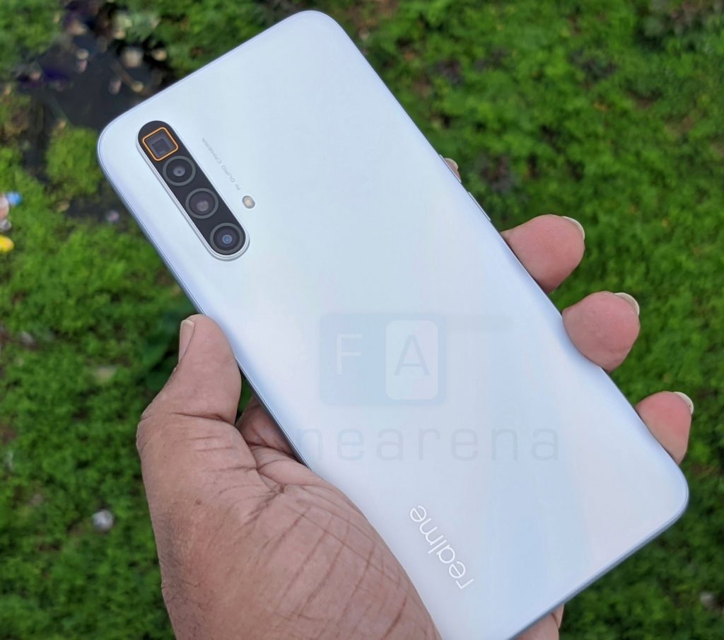 Сравнение телефонов realme x3 superzoom и poco x3 pro