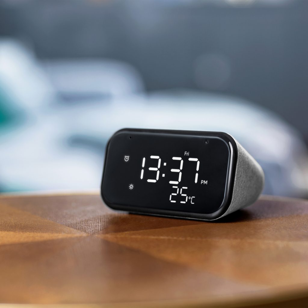 Lenovo Smart Clock Essential Smart Speaker with Google Assistant launched in India for Rs. 4499