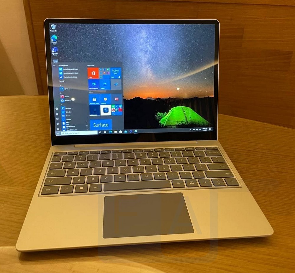 windows surface laptop go