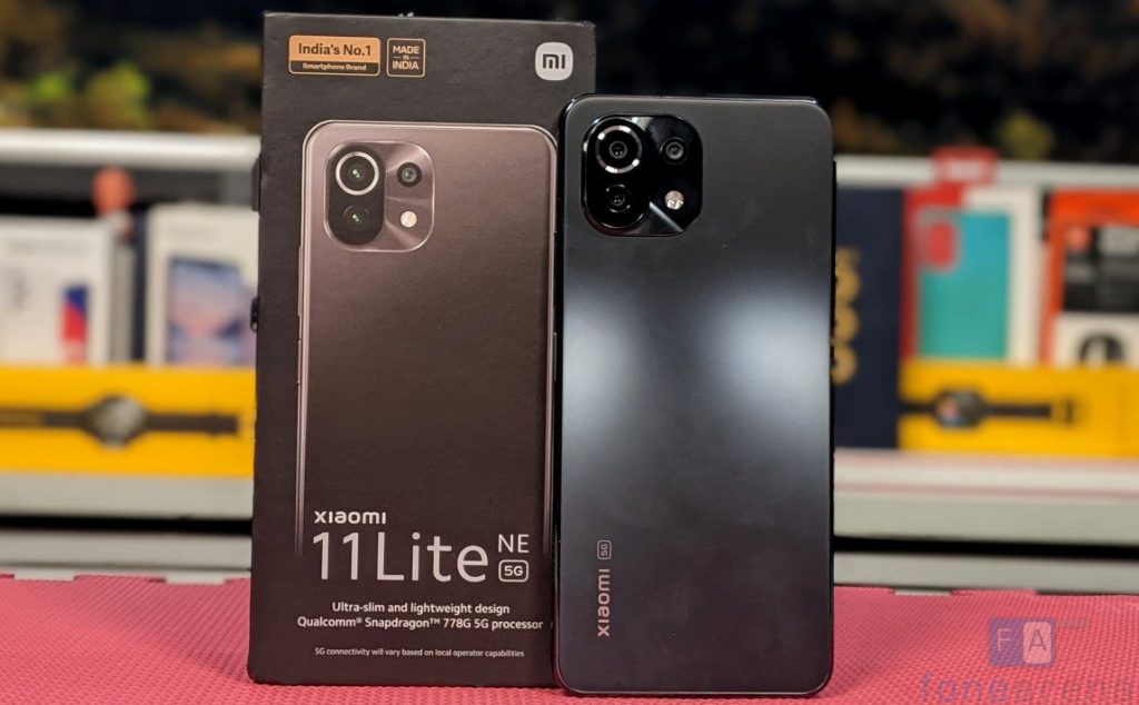 Xiaomi 11 Lite NE 5G Unboxing and First Impressions