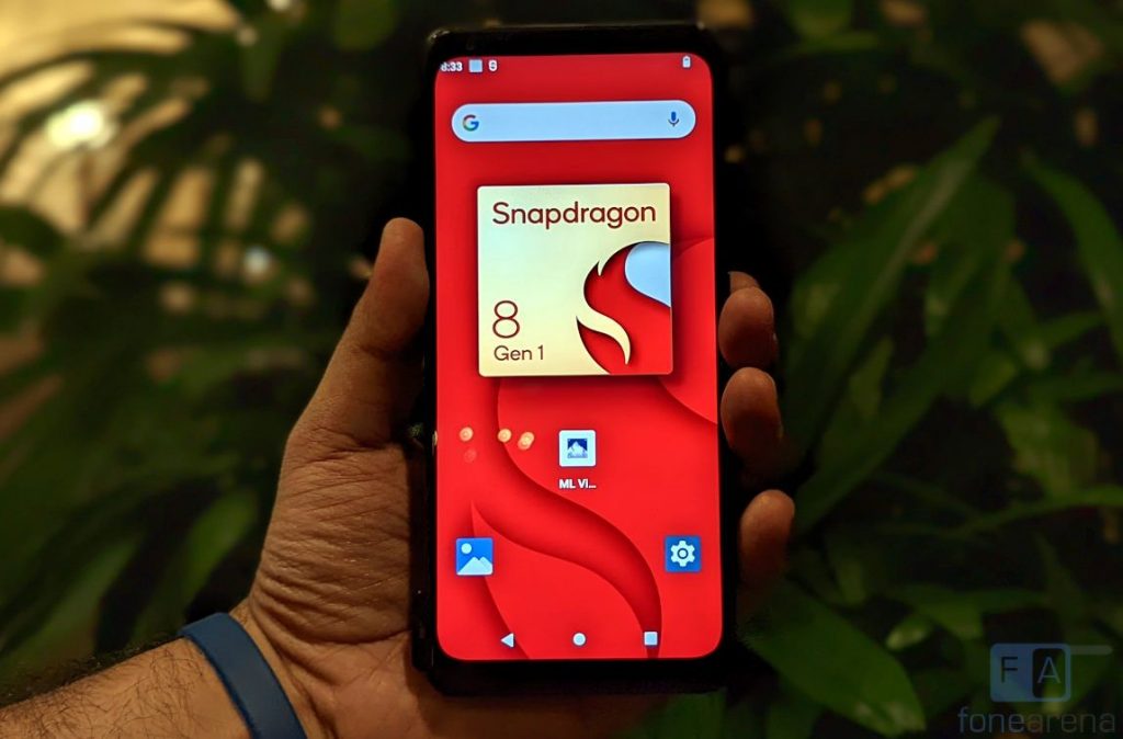 How-To Geek on X: Qualcomm's Snapdragon 8 Gen 3 Will Power 2024's Android  Flagships   / X