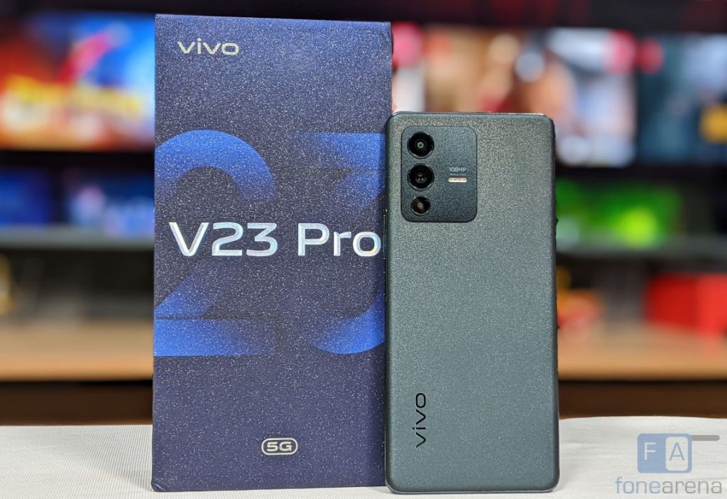 A phone with two front flashlights? (Vivo V23 Pro Review & Camera