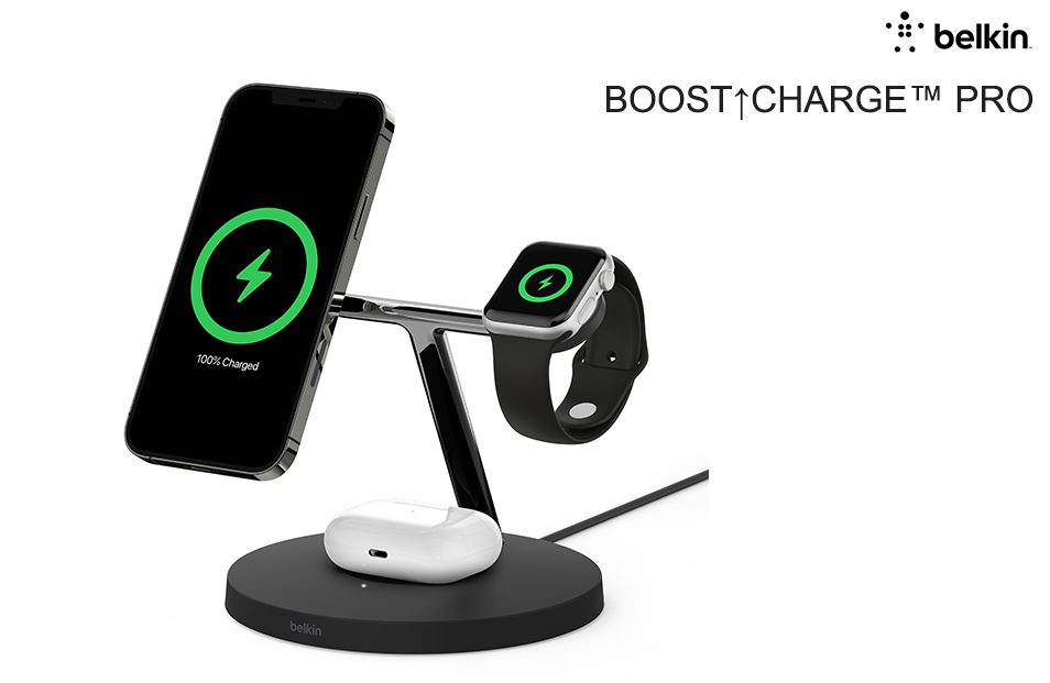 Belkin BOOSTCHARGE 15W MagSafe 3 in 1 Wireless Charging Stand, White 