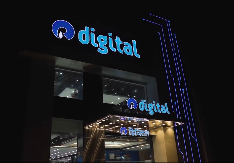 Reliance Digital’s first flagship experience store opened in New Delhi