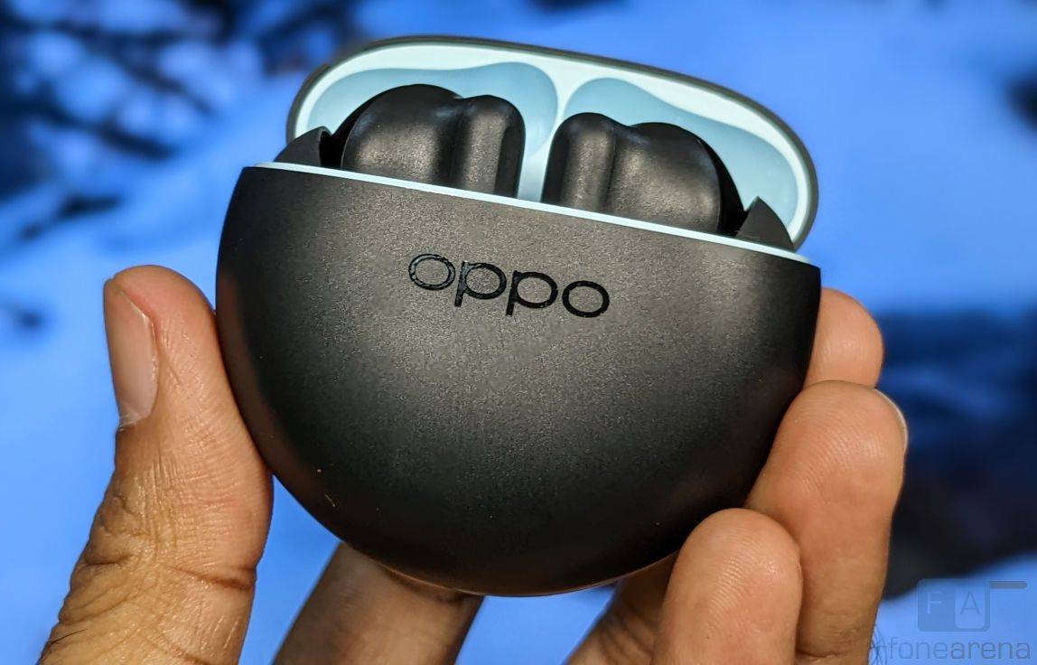 OPPO Enco Buds 2 with 28 Hours Playback and AI Deep Noise