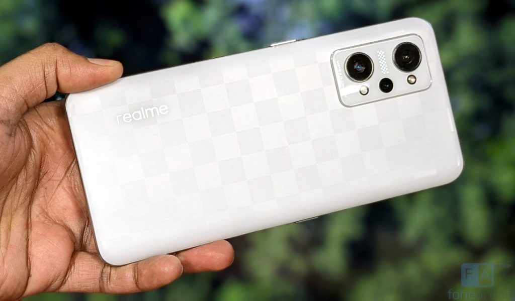 Realme GT Neo 3 Review - Full Speed Gaming Ahead