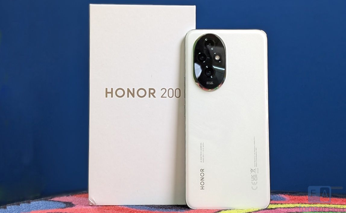 HONOR 200 Unboxing and First Impressions