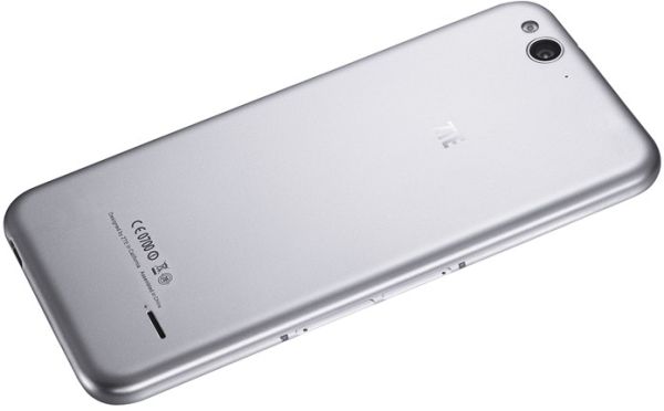 ZTE Blade S6