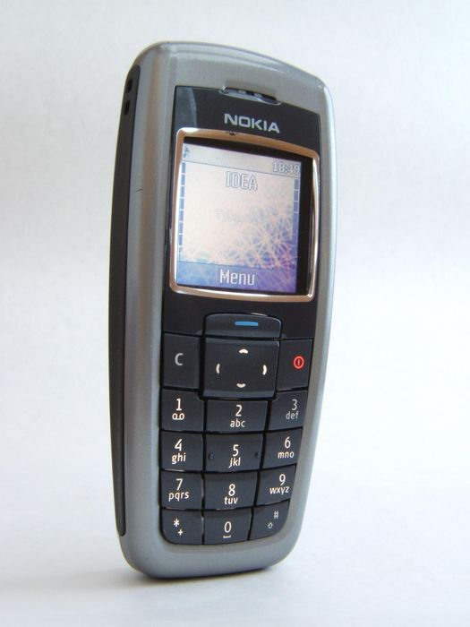 Nokia 2600