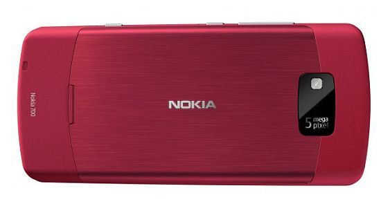 Nokia 700